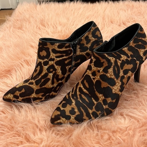 Gorgeous Antonio Milani Cheetah Print Boots Size 8 - Picture 2 of 8